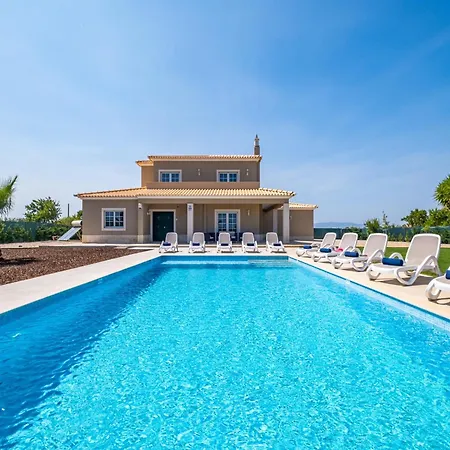 Villa In Carvoeiro Near Sea Beach * كارفويرو