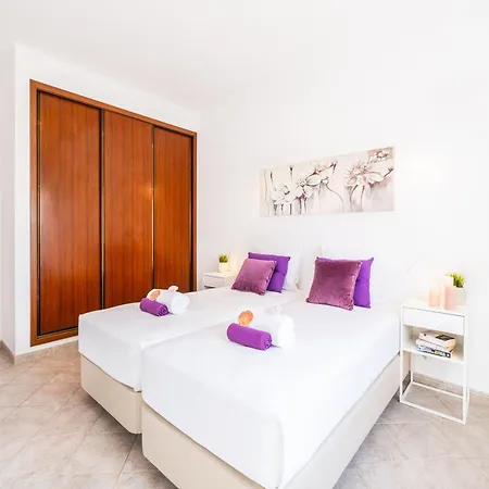 Villa In Carvoeiro Near Sea Beach * 卡武埃鲁
